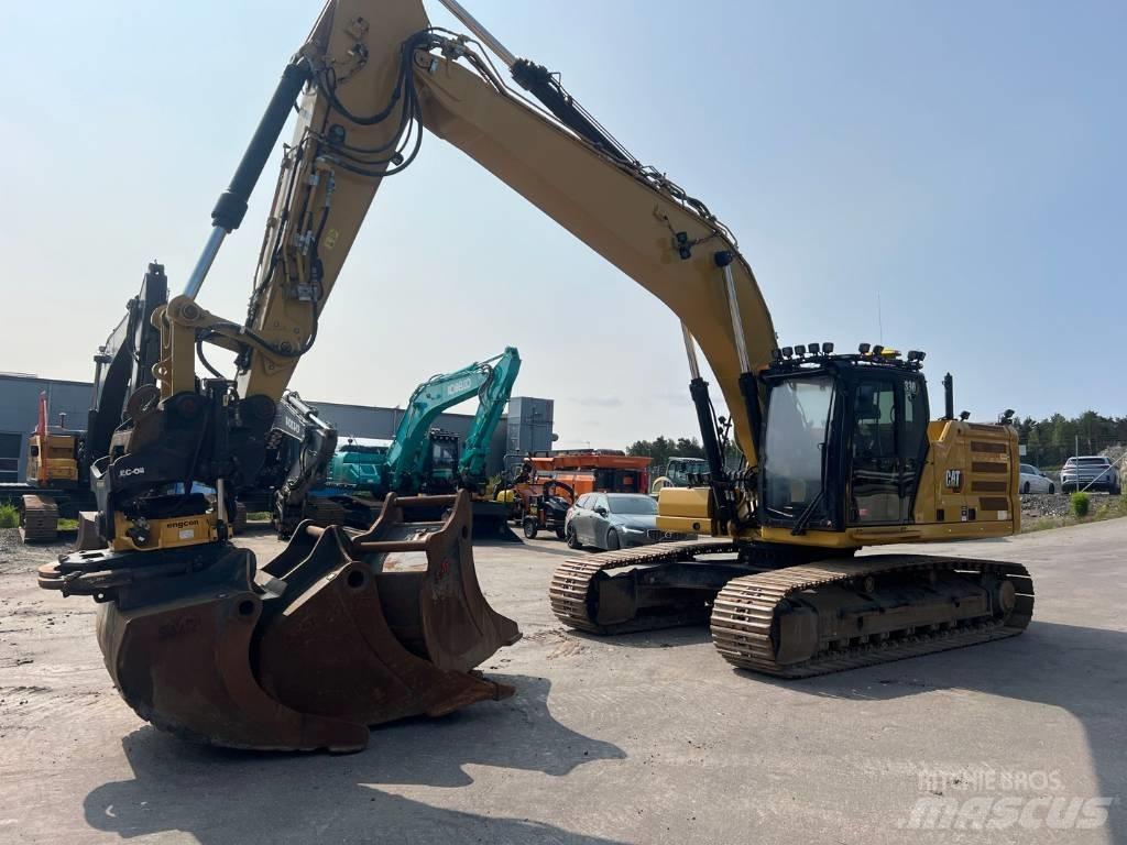 CAT 330 حفارات زحافة