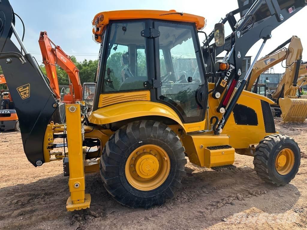 JCB 3 CX لوادر ذات جرافات عكسية