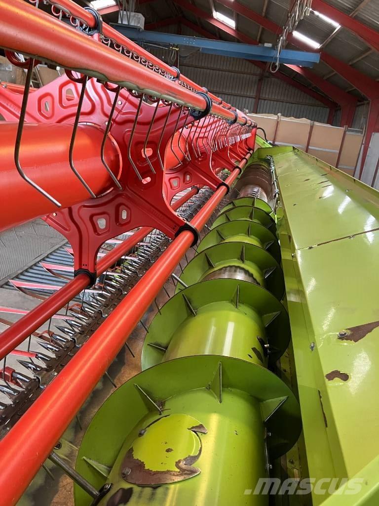 CLAAS lexion 650 حصادات