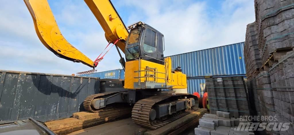 Liebherr R 934 C EW مناولات المخلفات / مناولات صناعية