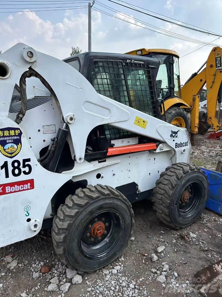 Bobcat S 185 لوادر انزلاقية التوجيه