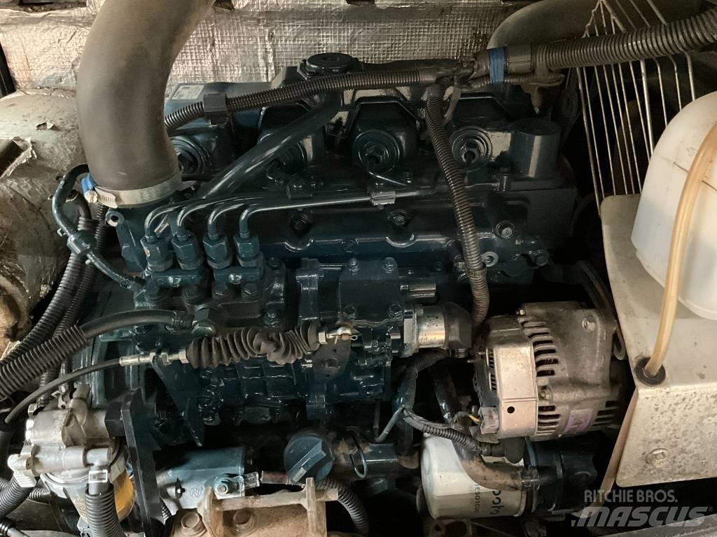 Kubota R 065 لوادر بعجل