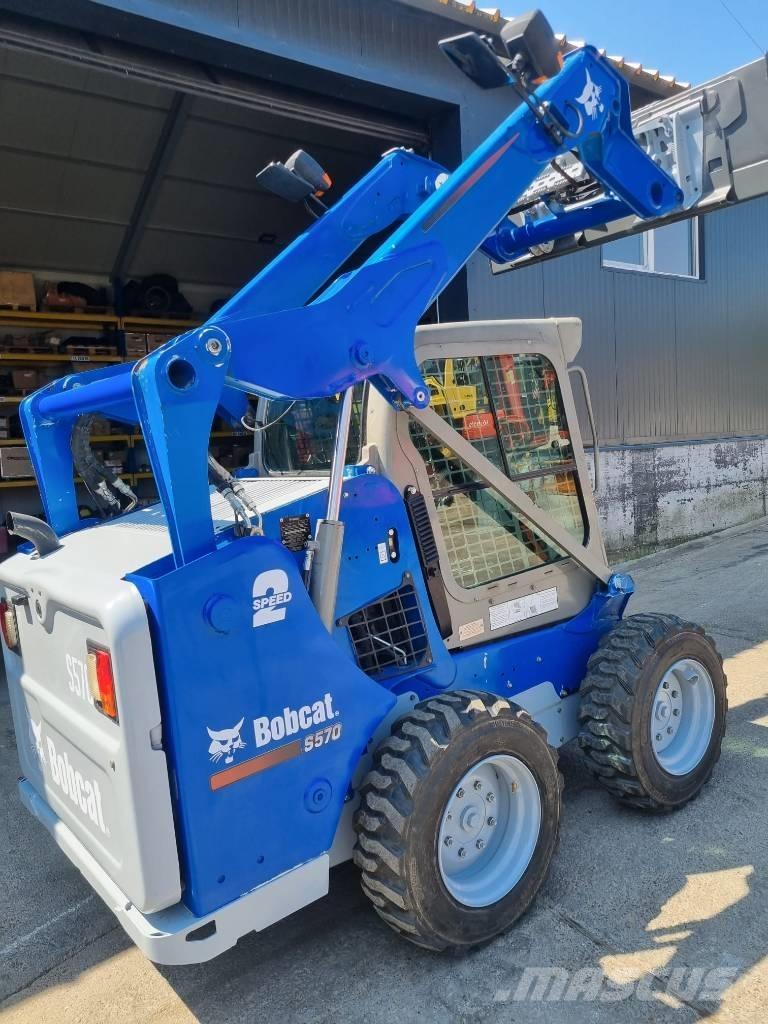 Bobcat S570 لوادر انزلاقية التوجيه