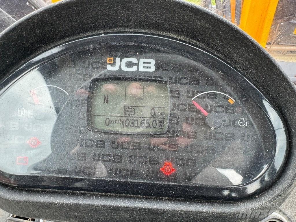 JCB 407 لوادر بعجل