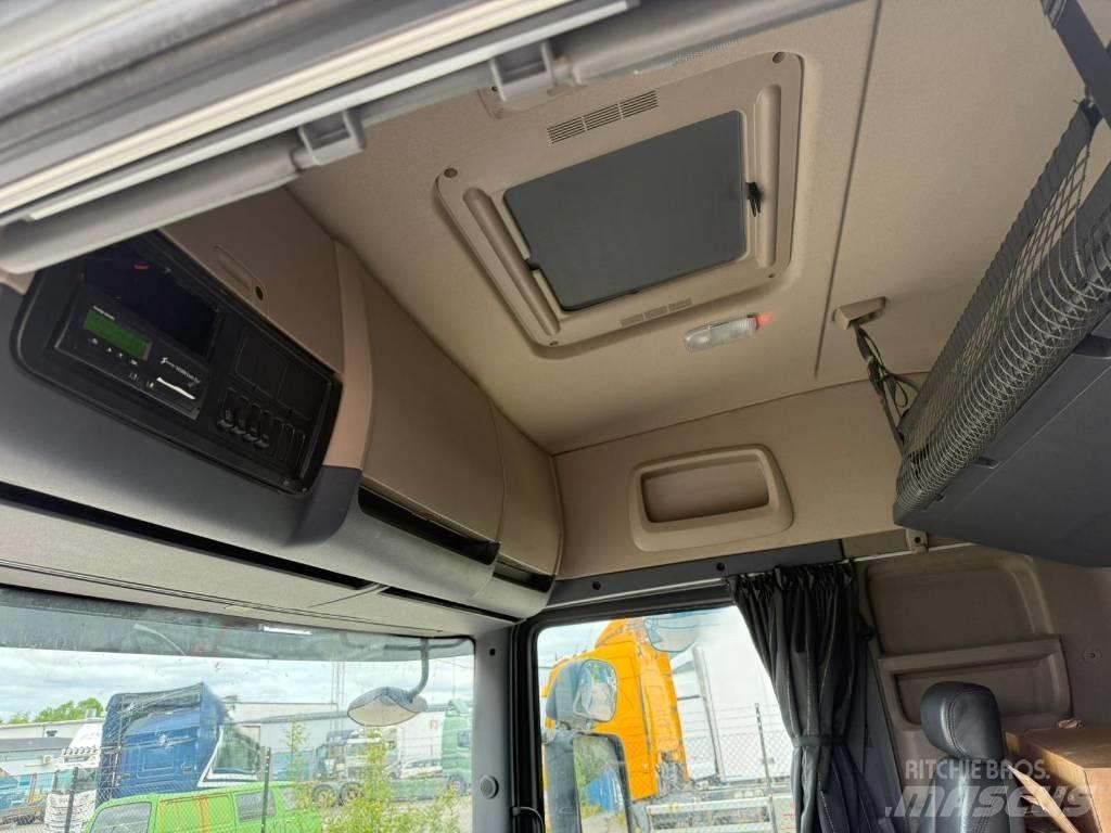 Scania G 440 وحدات الجر