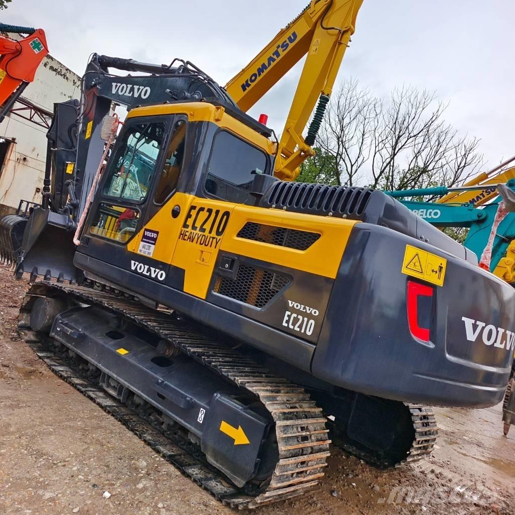 Volvo EC210B حفارات زحافة