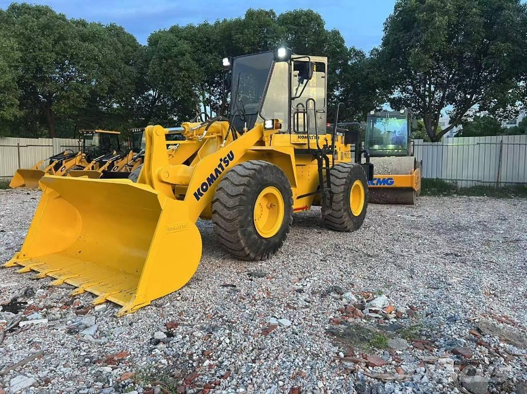 Komatsu WA 320-3 لوادر بعجل
