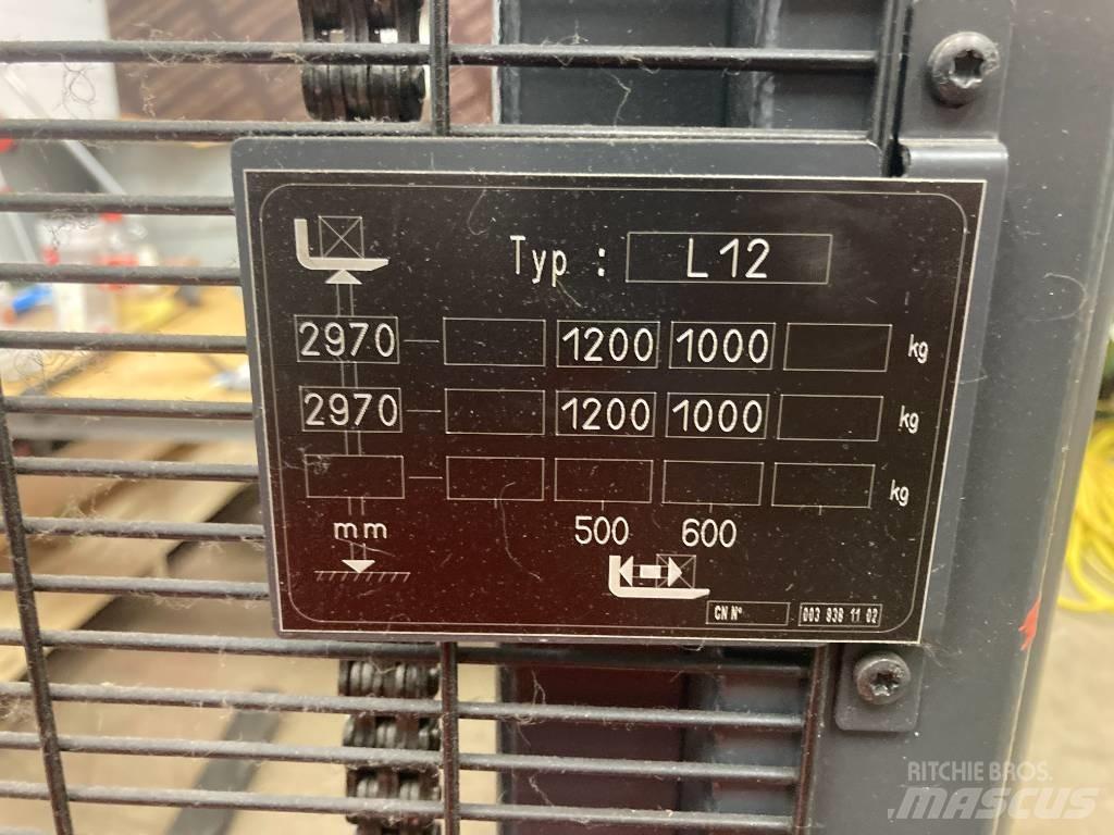 Linde L12AC معدات التكديس الجوالة