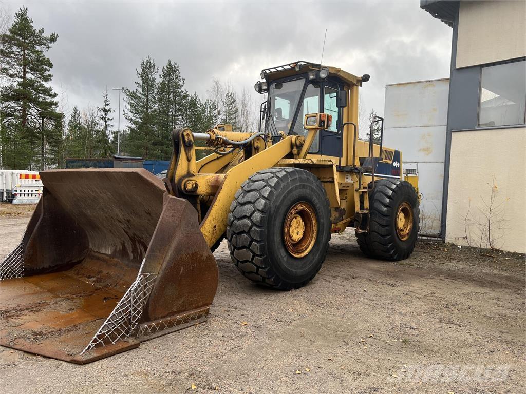 Komatsu WA 470 لوادر بعجل