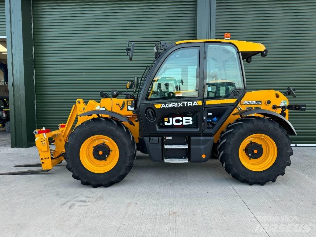 JCB 532-70 Agri Xtra مناولات متداخلة