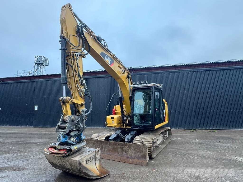 CAT 313 F L حفارات زحافة