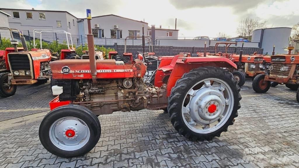 Massey Ferguson 158 الجرارات