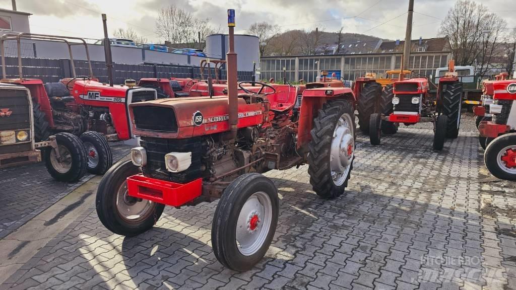 Massey Ferguson 158 الجرارات