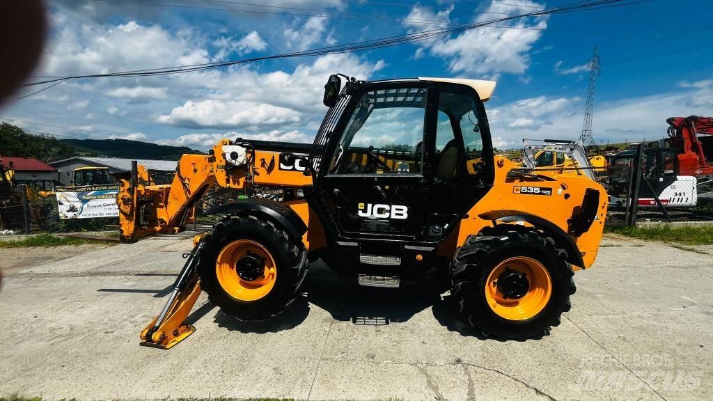 JCB 535-125 مناولات متداخلة