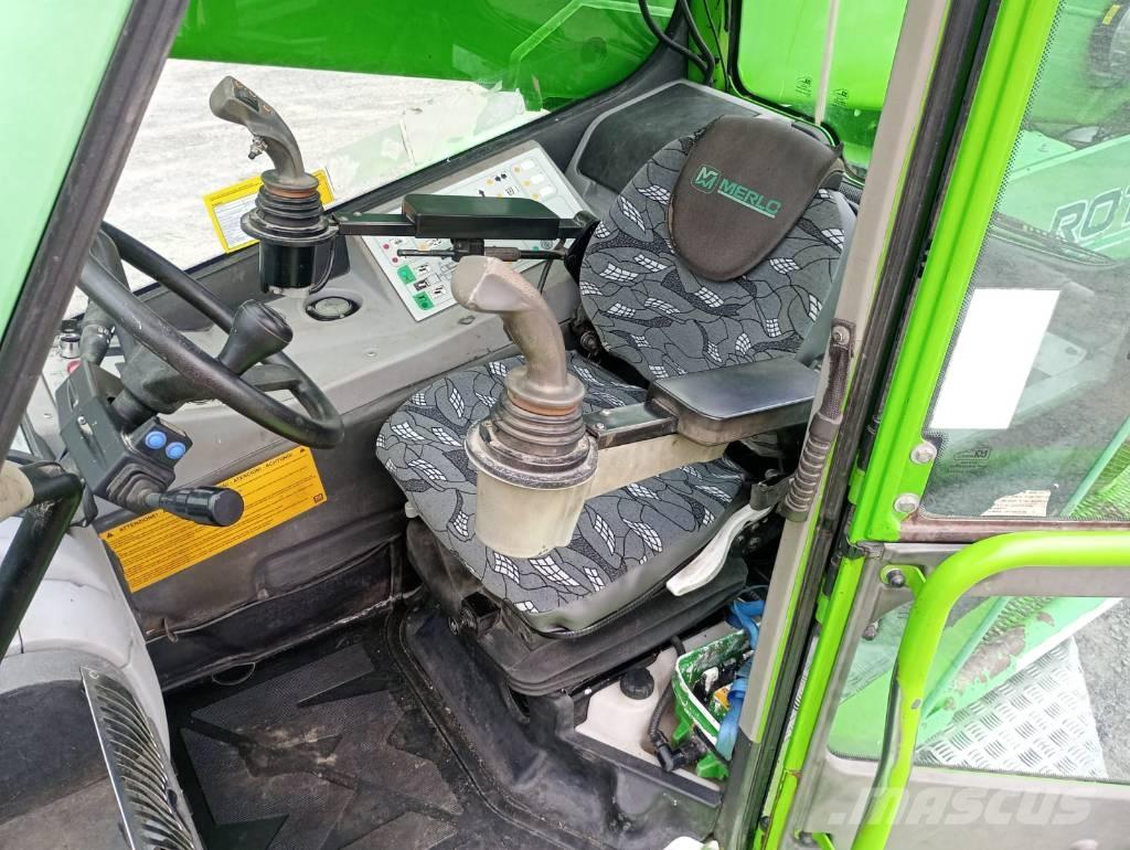 Merlo 45.21 مناولات متداخلة