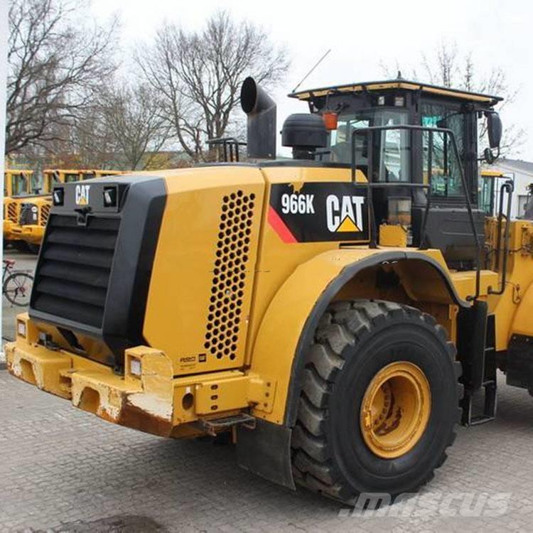 CAT 966K لوادر بعجل