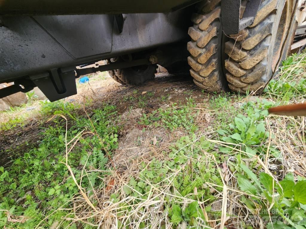 Hyundai ROBEX 2000W حفارات بعجل