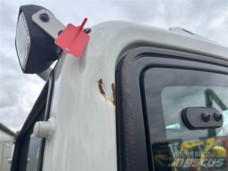 Takeuchi TB216 A حفارات صغيرة أقل من 7 طن (حفارات صغيرة)
