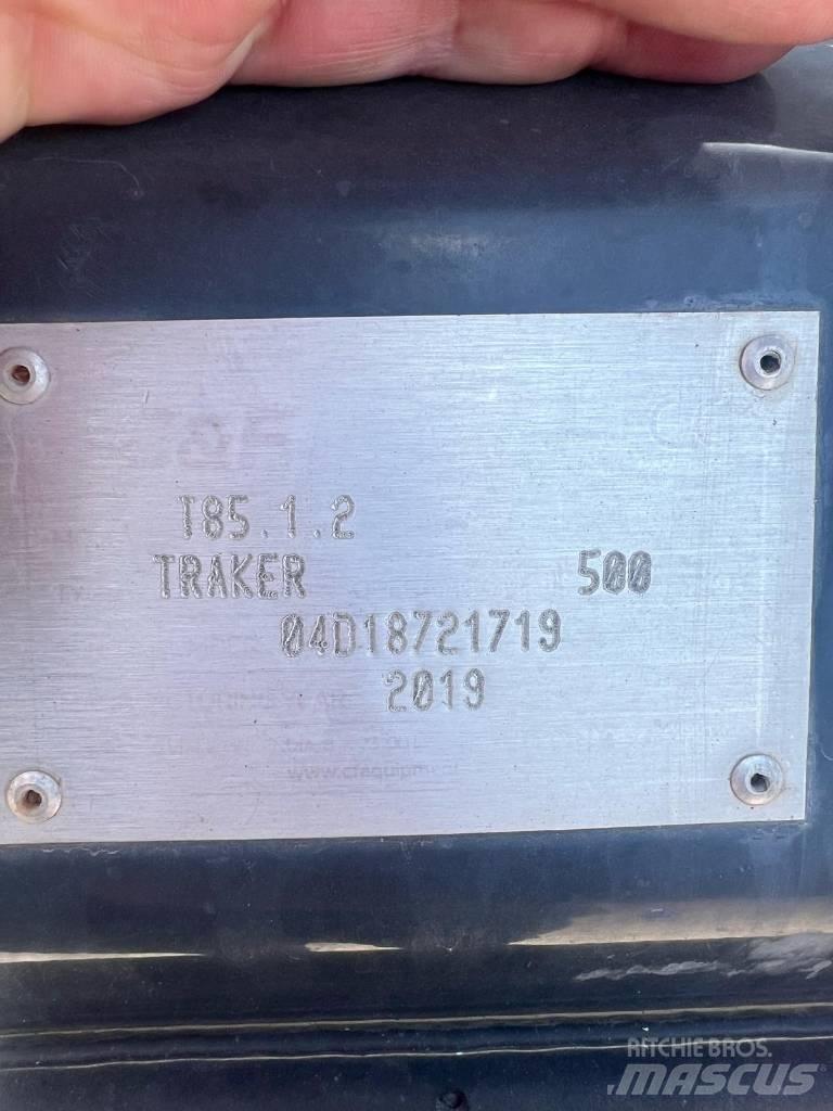 C&F T 85 HT عربات نقل قلابة مجنزرة