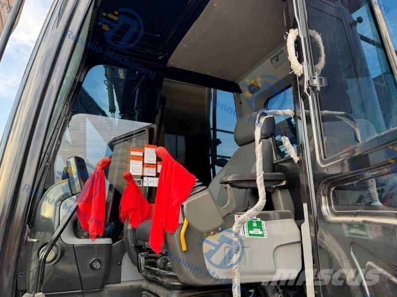 CAT 320 D حفارات زحافة