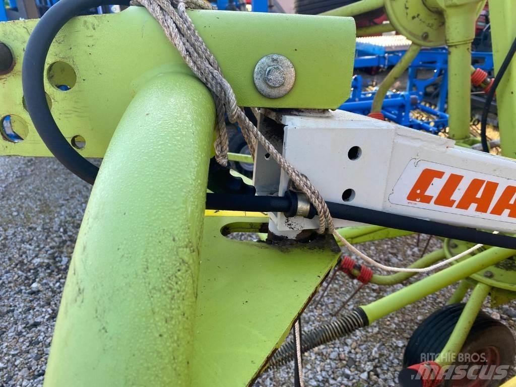 CLAAS VOLTO 640 H مكابس وميبسات التبن