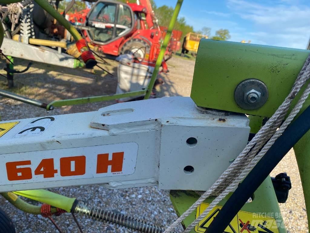 CLAAS VOLTO 640 H مكابس وميبسات التبن