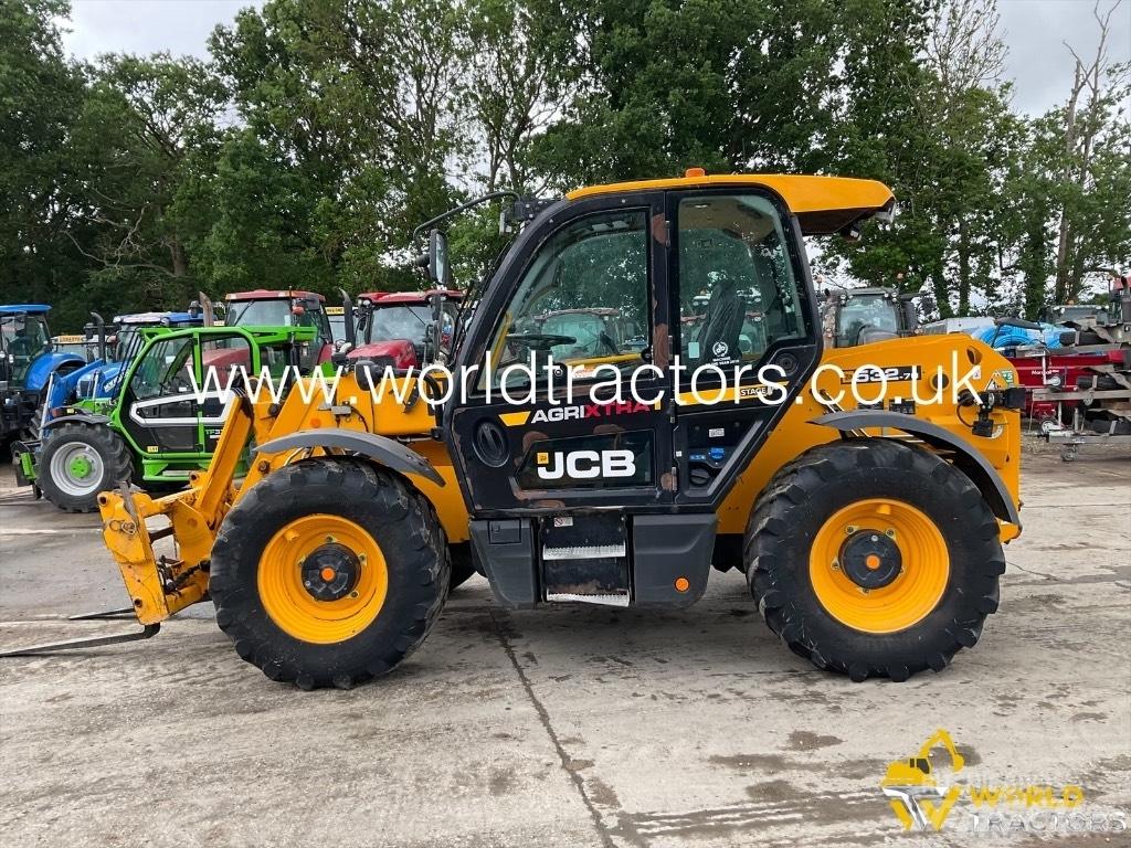 JCB 532 70 معدات مناولة لأغراض الزراعة