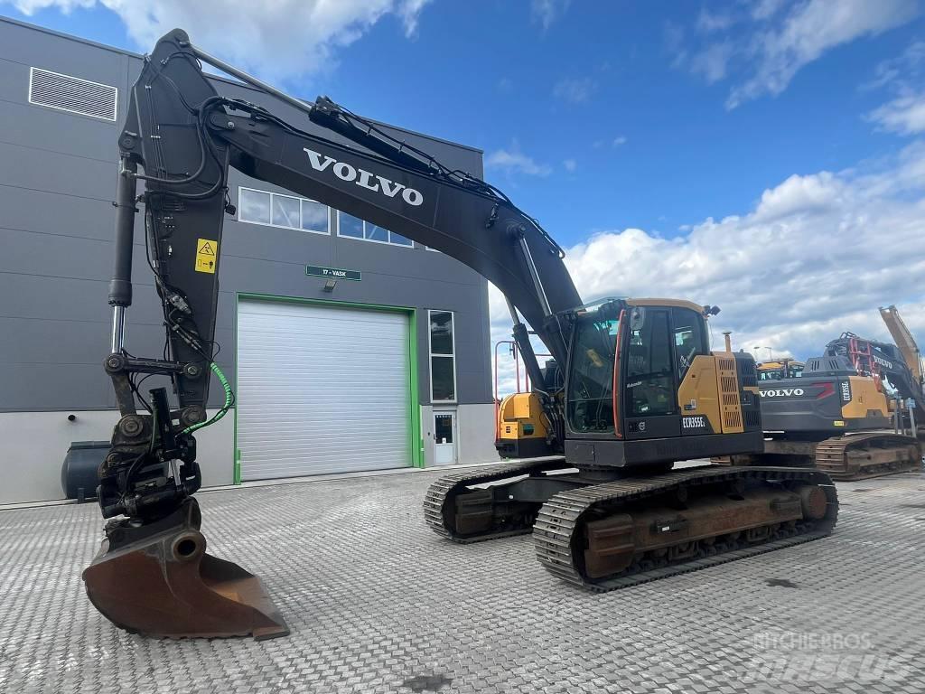Volvo ECR355EL حفارات زحافة