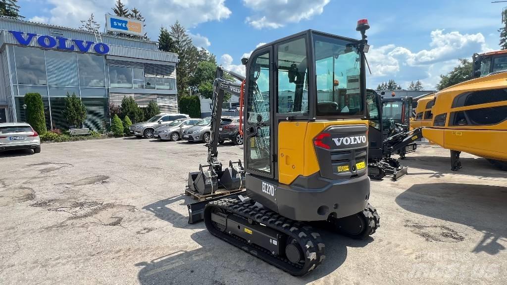 Volvo EC 27 D حفارات صغيرة أقل من 7 طن (حفارات صغيرة)