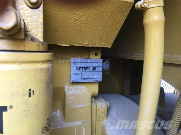 CAT 140 G معدات تمهيد الطرق