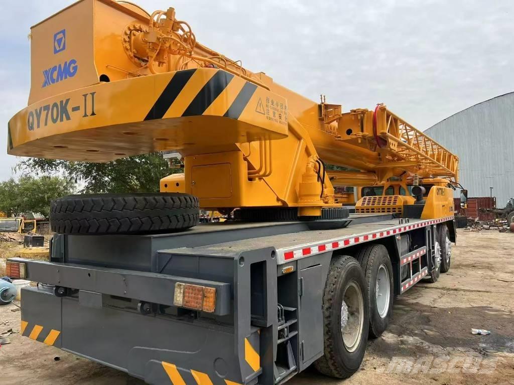 XCMG QY 70 K رافعات الطرق الوعرة