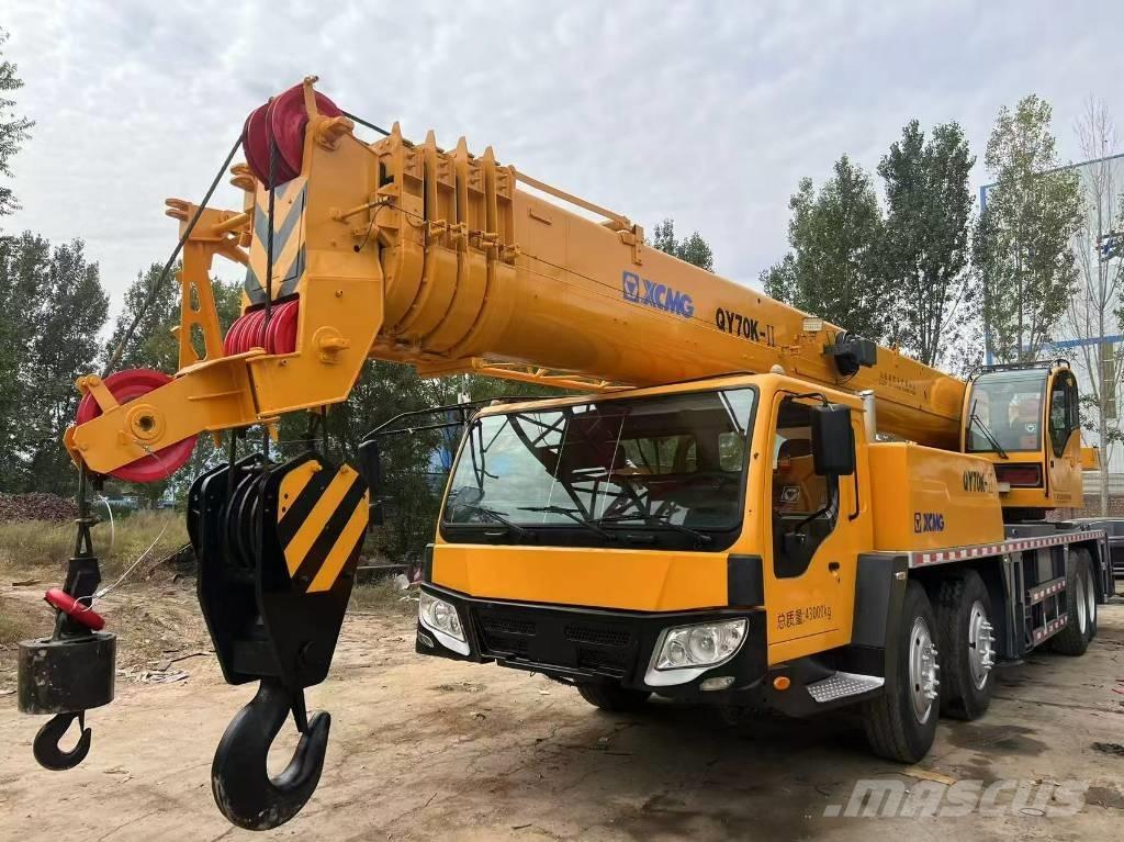XCMG QY 70 K رافعات الطرق الوعرة