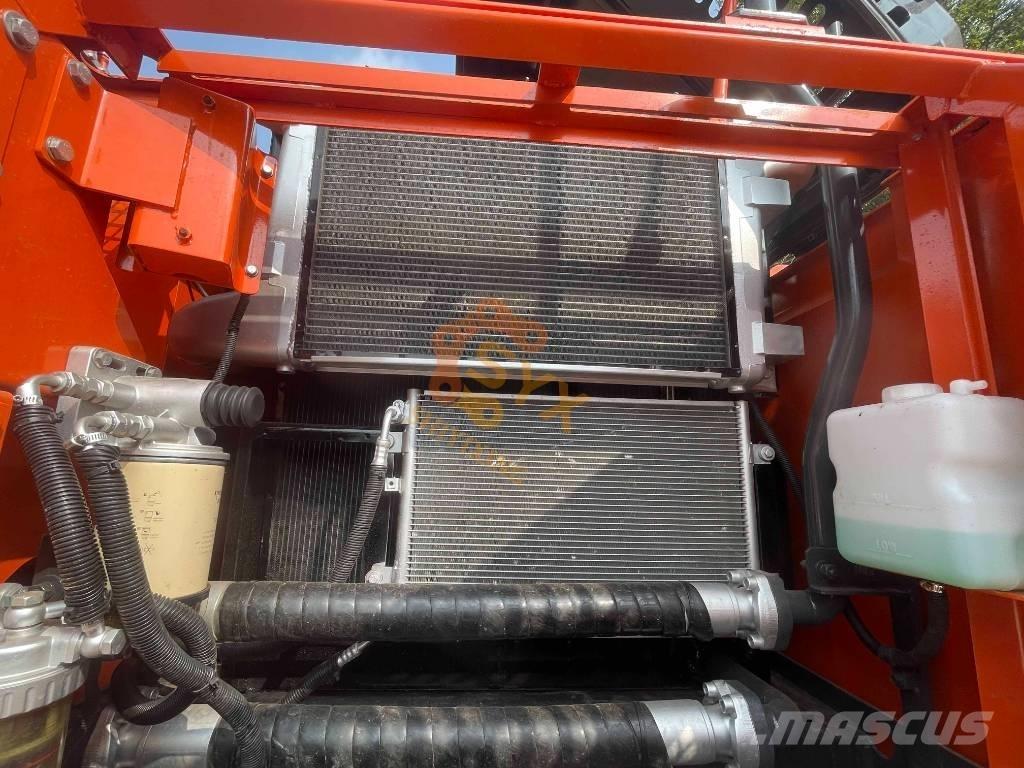 Doosan DX 300 حفارات زحافة