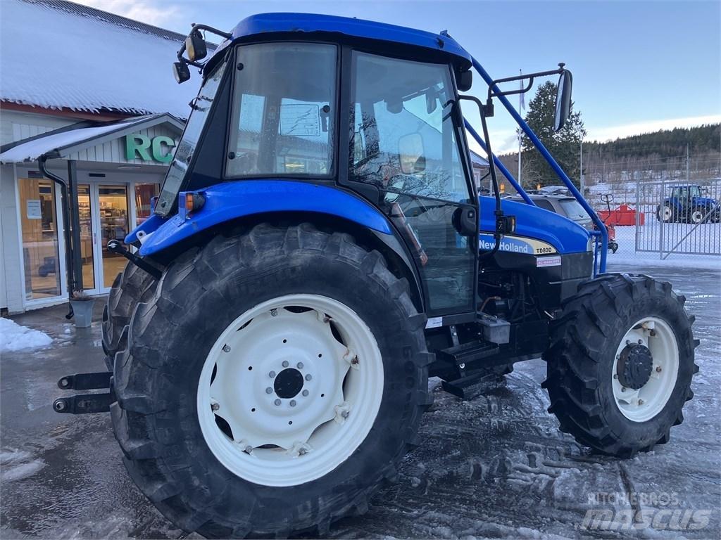 New Holland TD80D الجرارات