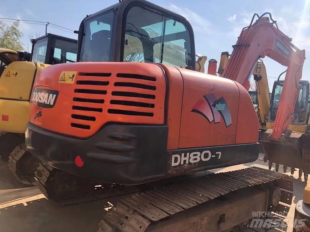 Doosan DH 80 حفارات صغيرة أقل من 7 طن (حفارات صغيرة)