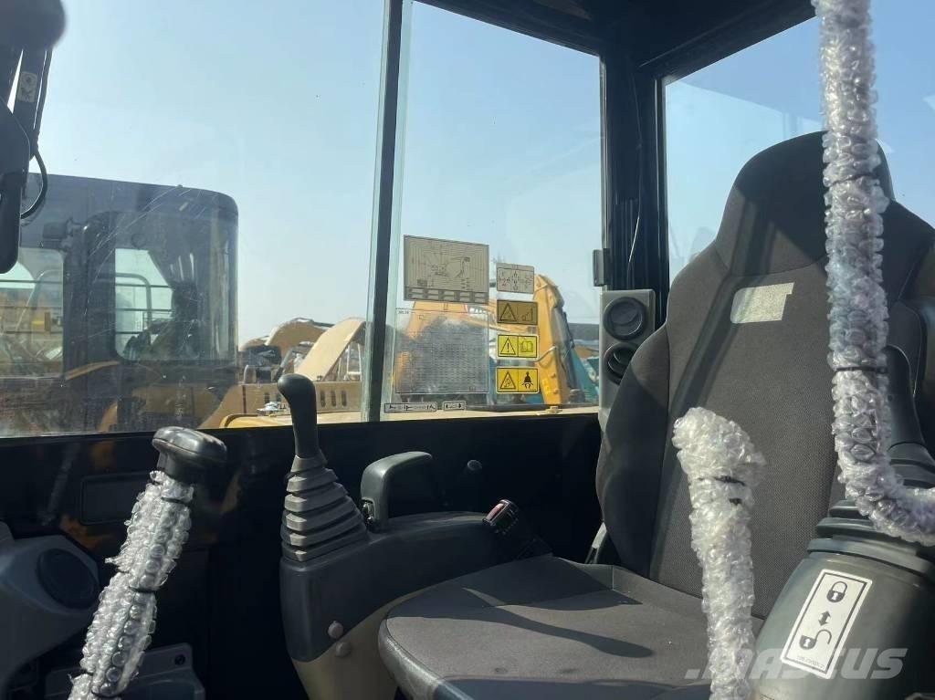 CAT 305.5 E CR حفارات صغيرة أقل من 7 طن (حفارات صغيرة)