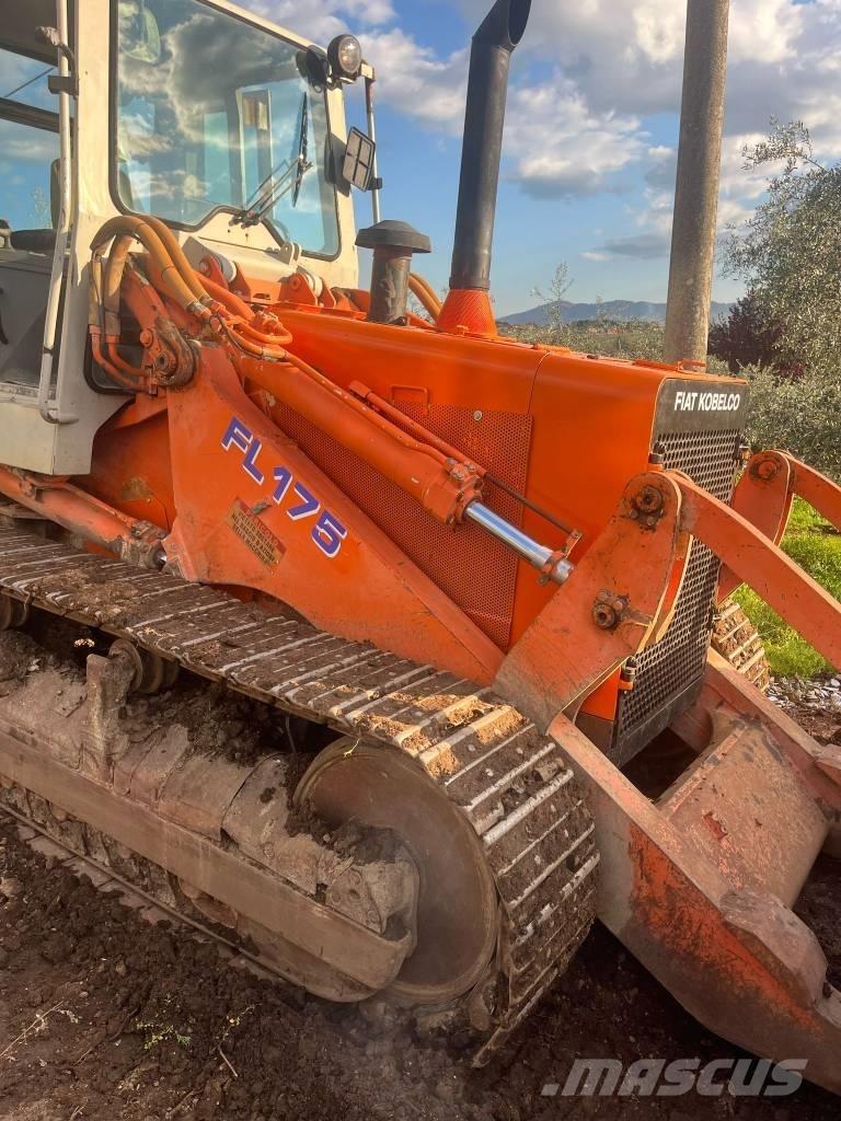 Fiat-Hitachi FL 175 لوادر زحافة