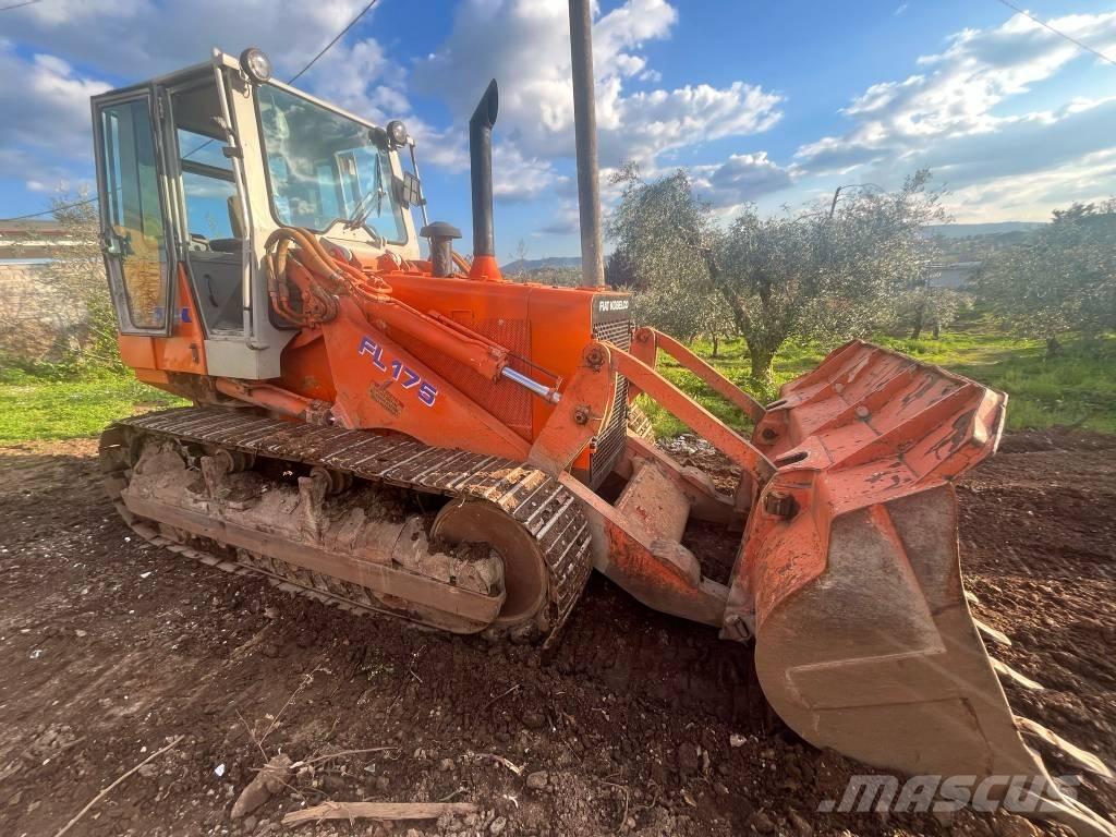 Fiat-Hitachi FL 175 لوادر زحافة
