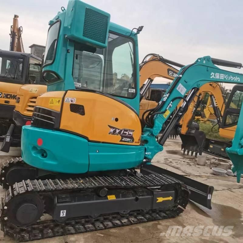 Kubota KX 135 حفارات زحافة