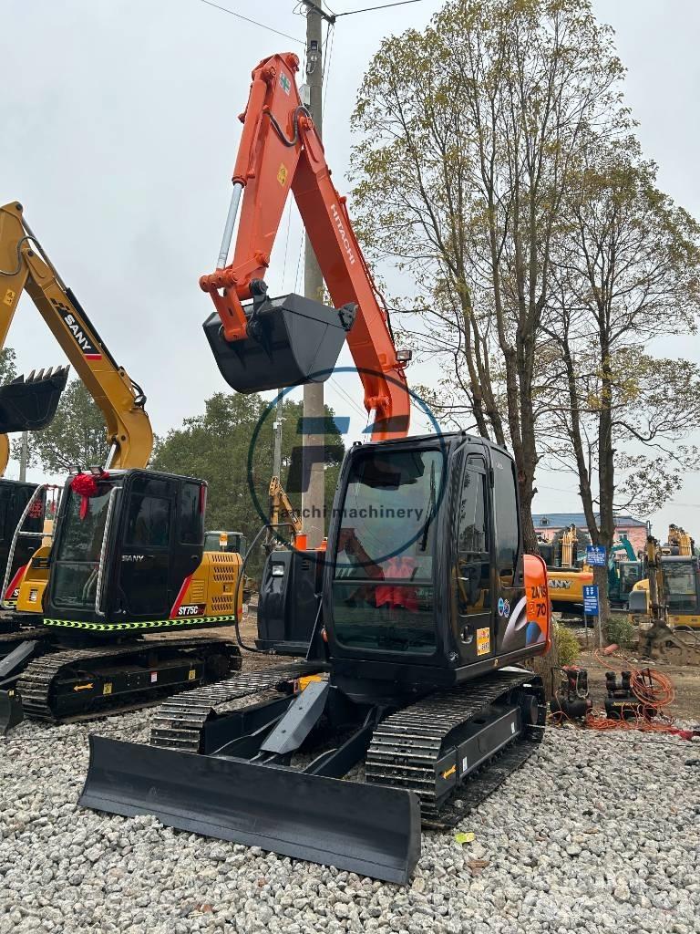Hitachi ZX 70 حفارات زحافة
