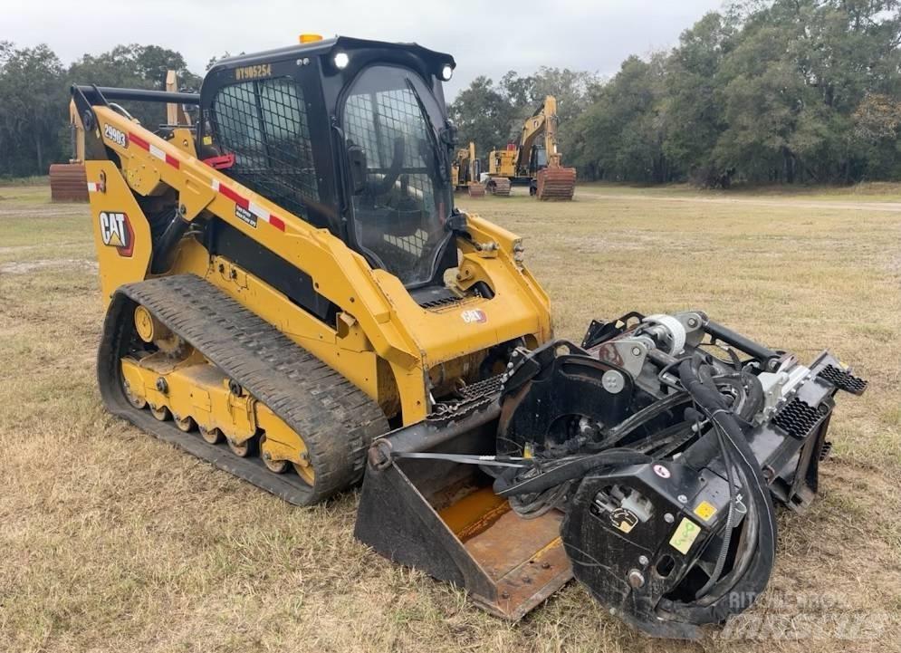 CAT 299 D 3 لوادر انزلاقية التوجيه