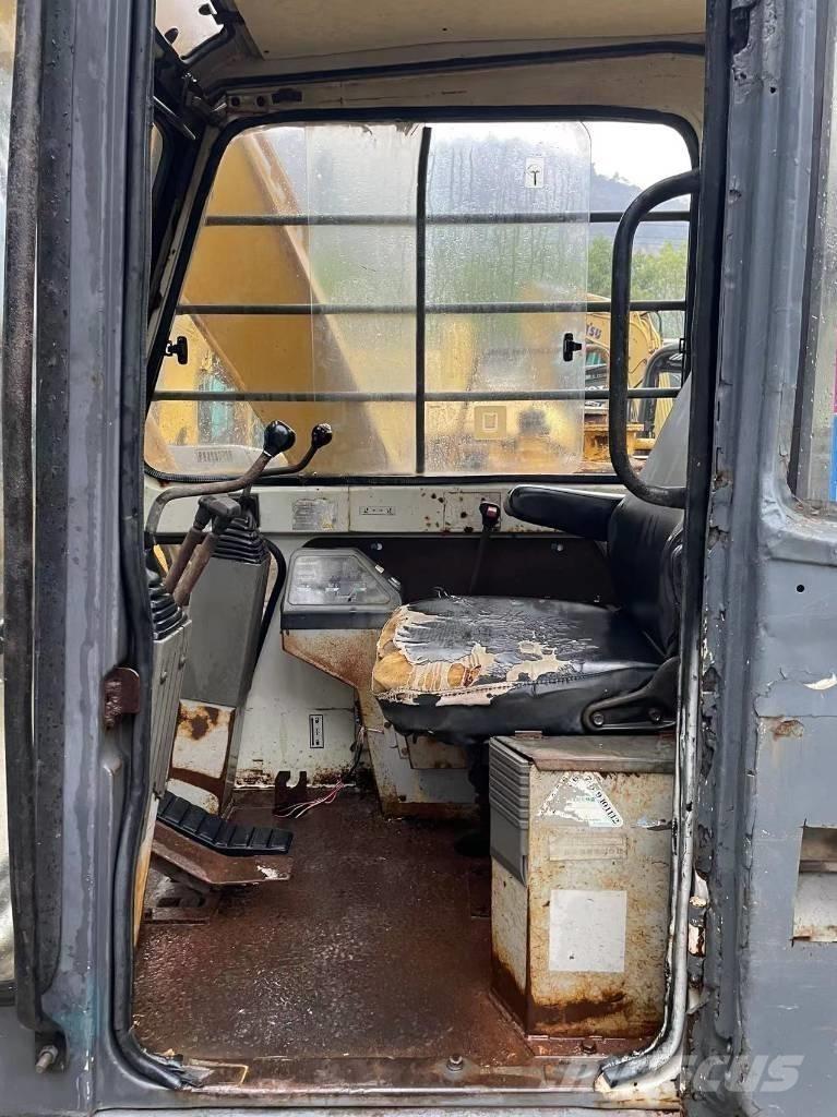 Sumitomo S160 حفارات زحافة