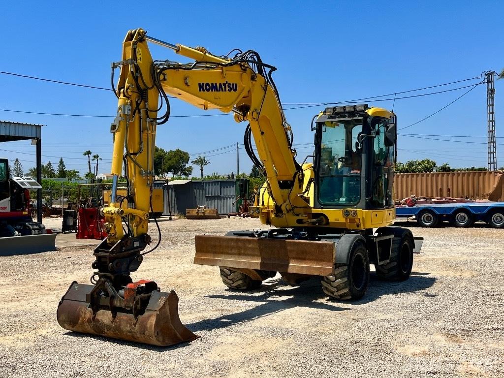 Komatsu PW 98 MR حفارات بعجل