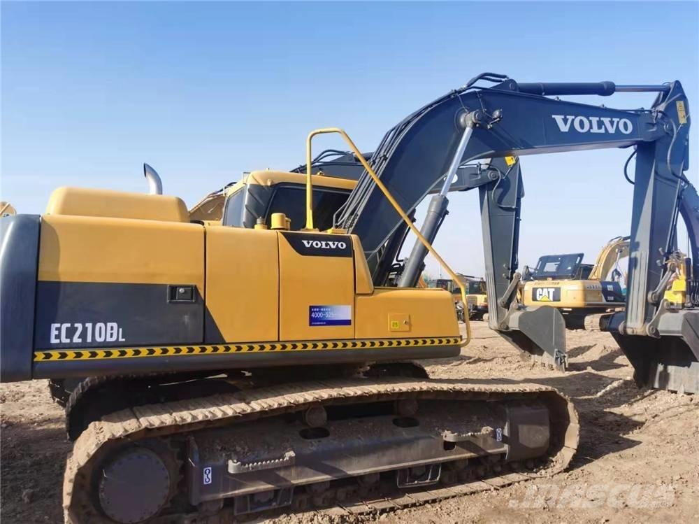 Volvo EC210B حفارات زحافة