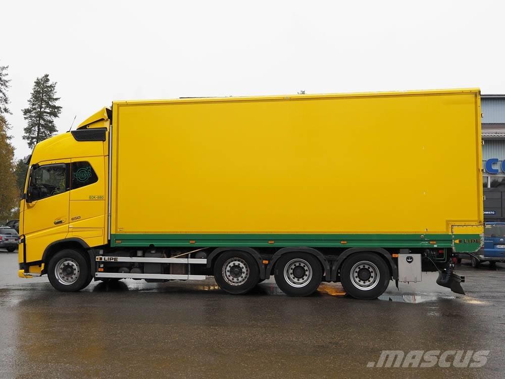 Volvo FH 16 شاحنات نقل ألواح الخشب