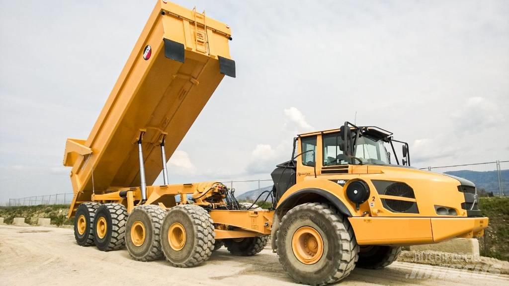 Volvo a40F fs ساحبات مفصلية