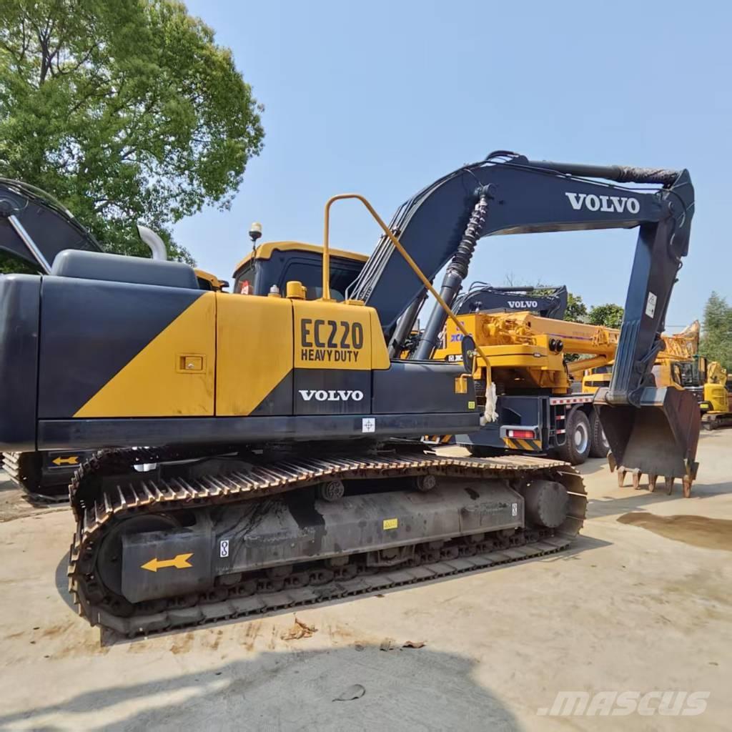 Volvo EC 220 DL حفارات زحافة
