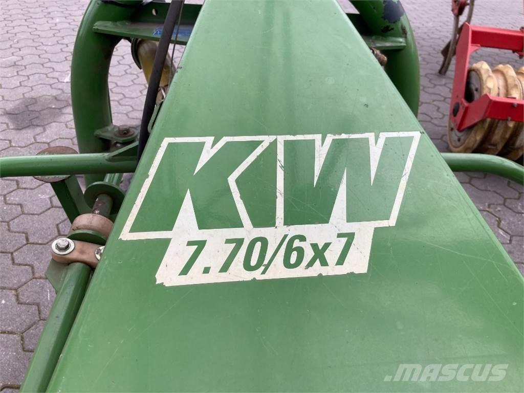 Krone KW 7.70 6x7 مكابس وميبسات التبن