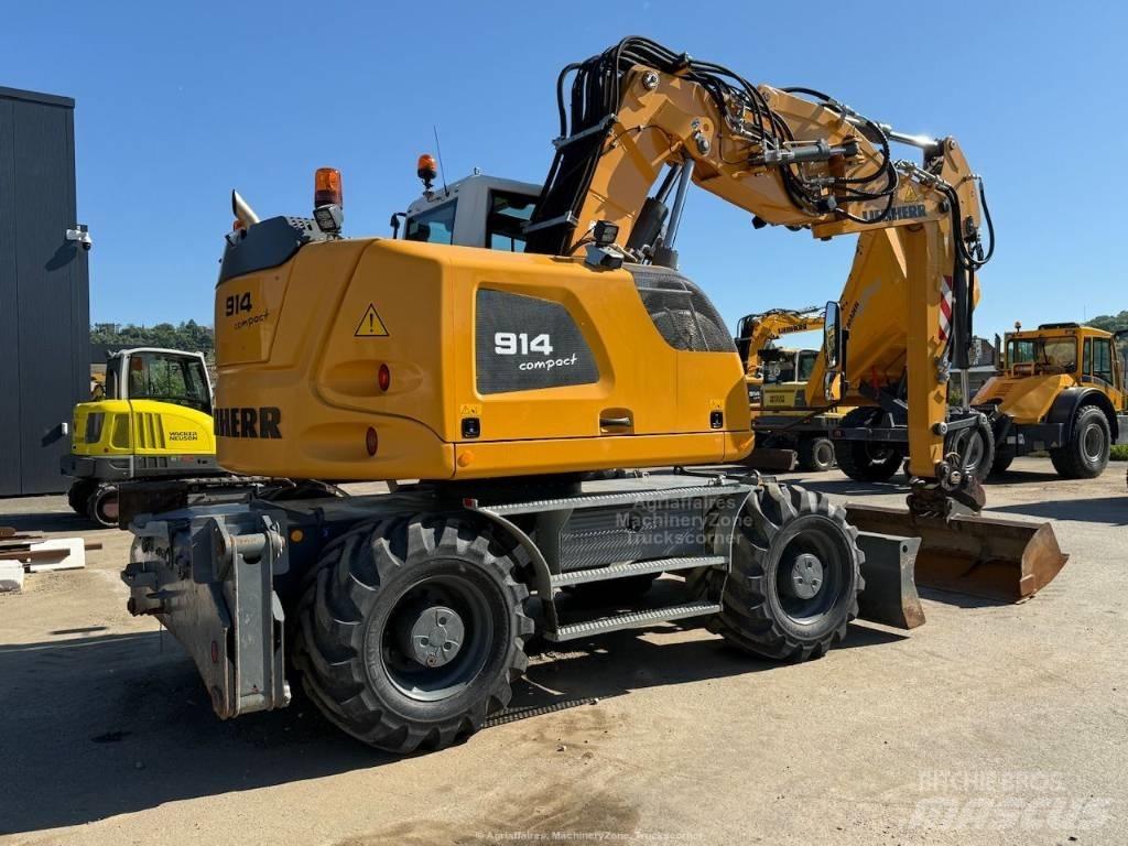 Liebherr A 914 حفارات بعجل