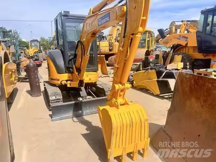 Komatsu PC 35 حفارات صغيرة أقل من 7 طن (حفارات صغيرة)